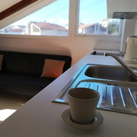 Apartment With A Parking Space Lopar, Rab - 16680 Lopar