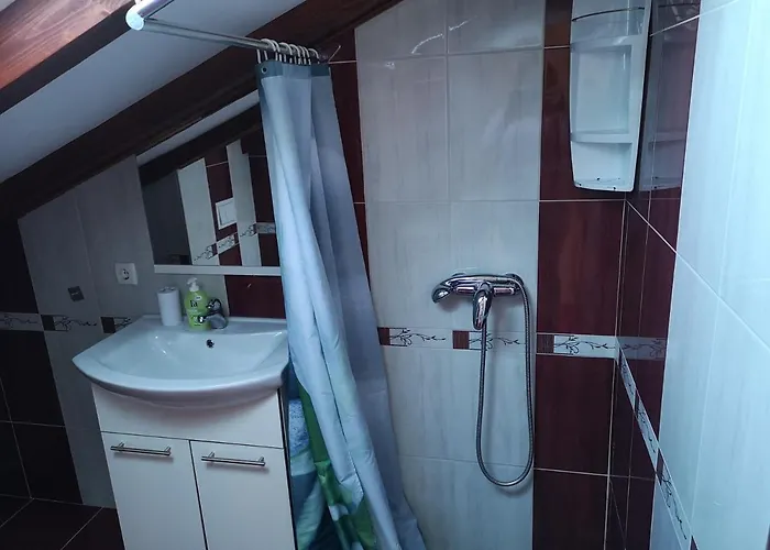 With Parking Space Lopar, Rab - 16680 アパート ロパール