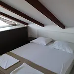 Apartament With Parking Space Lopar, Rab - 16680 Lopar