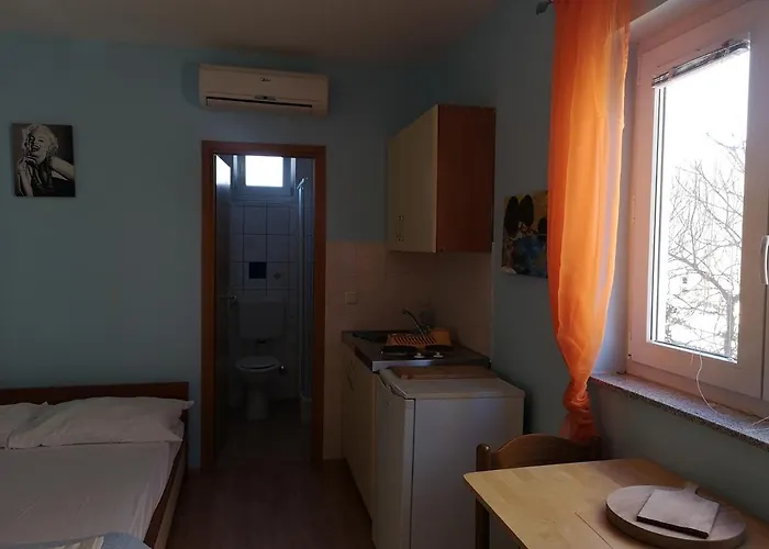 With Parking Space Lopar, Rab - 16680 Apartament