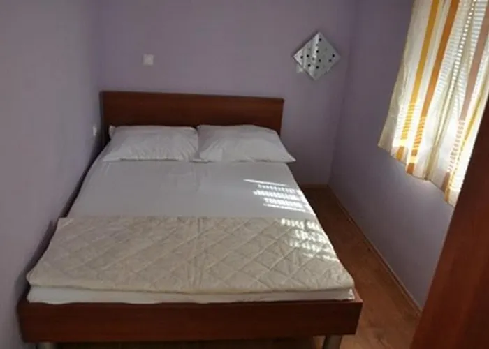 With Parking Space Lopar, Rab - 16680 Apartament *