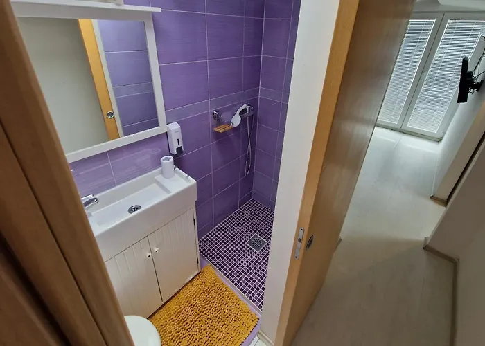 With Parking Space Lopar, Rab - 16680 Apartament